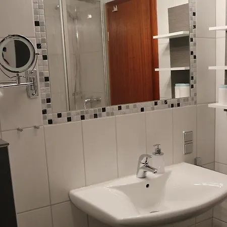 Gaestehaus Preuss Элленц-Польтерсдорф Экстерьер фото