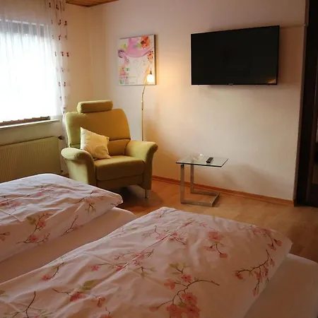 Gaestehaus Preuss Элленц-Польтерсдорф Экстерьер фото